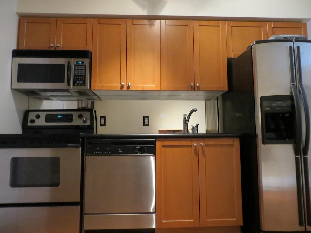 Financial District Furnished Apartment Toronto Szoba fotó