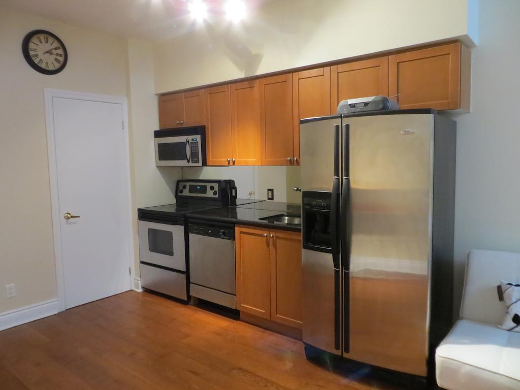 Financial District Furnished Apartment Toronto Szoba fotó