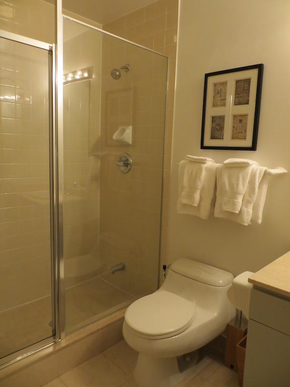 Financial District Furnished Apartment Toronto Szoba fotó